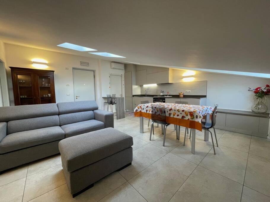 Elia Loft Apartment Riva del Garda Bagian luar foto